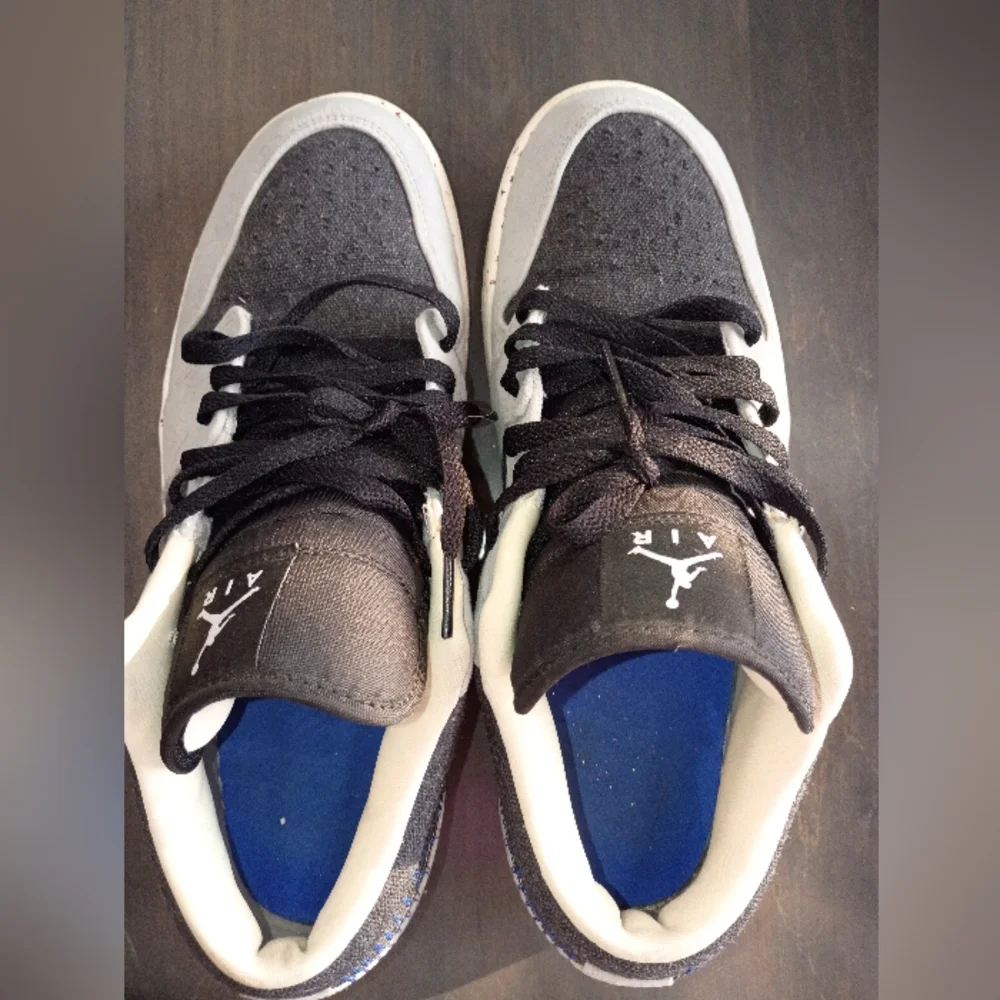 Air Jordan 1 Low SE Crater Men's Size 10.5 Black and Gray Nike Sneakers - Picture 4 of 9